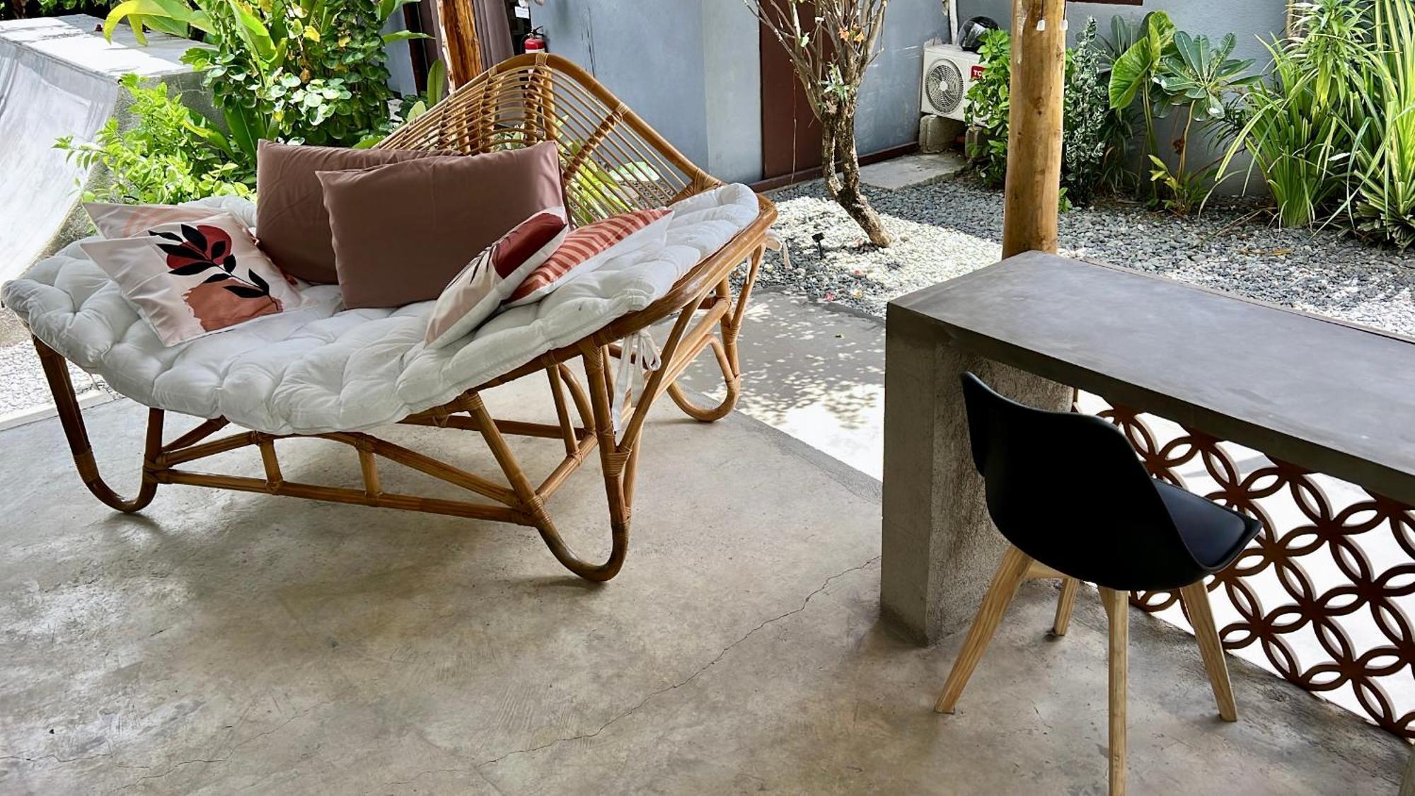 Yay Lodge Siargao, Private Room 1 With Ac & Hot Shower And Fast Starlink Wifi General Luna  Εξωτερικό φωτογραφία